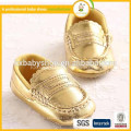 Großhandelsheiße alleinige Neugeborene Babyschuhe der heißen Verkaufsart und weise goldene Farbe